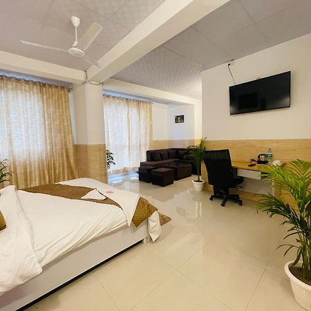 Dr White House - Noida Sector 18酒店 外观 照片