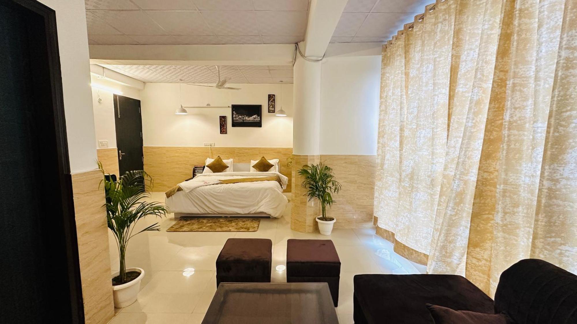 Dr White House - Noida Sector 18酒店 外观 照片