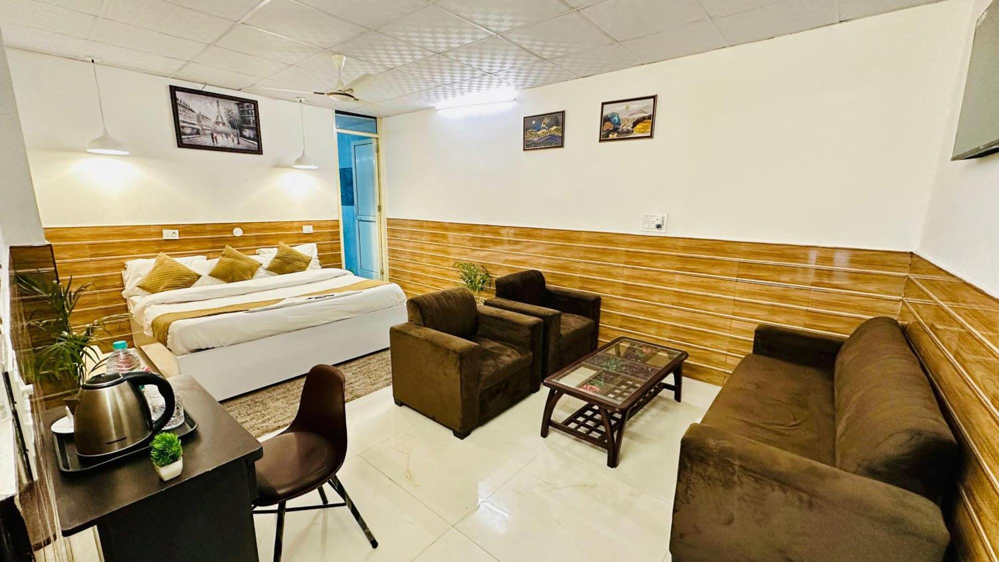 Dr White House - Noida Sector 18酒店 外观 照片